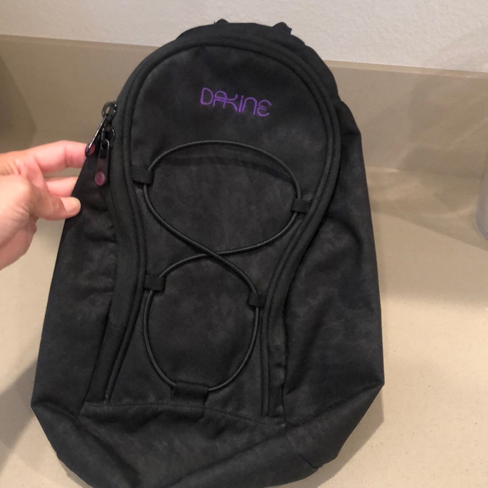 Like new DaKine black backpack
